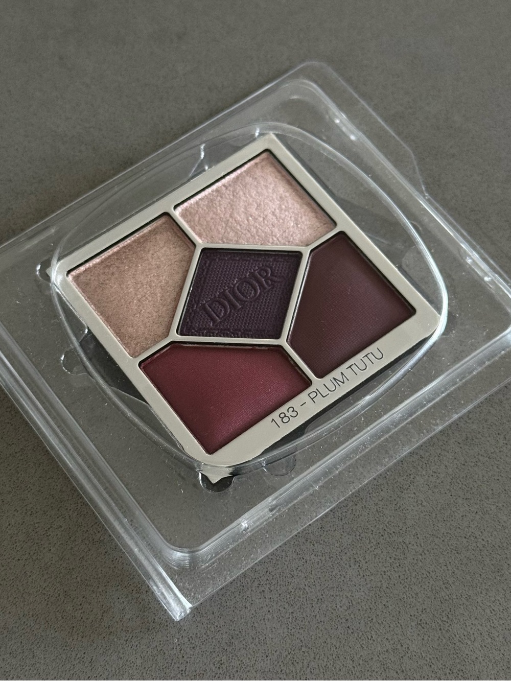 183 Plum Tutu Diorshow 5 Eyeshadow